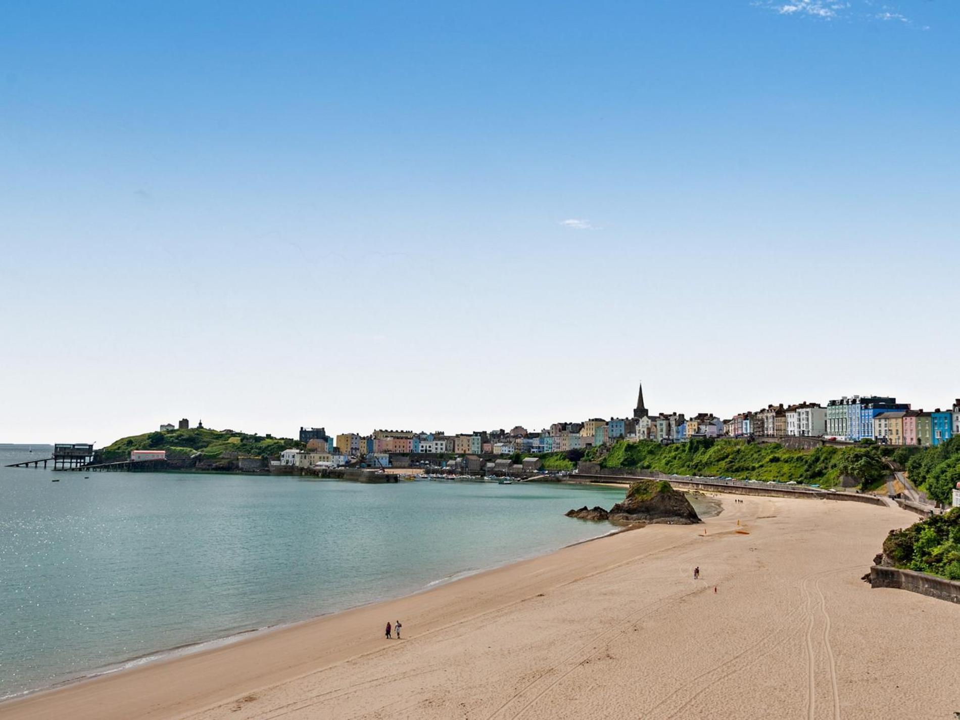 3 Bed In Tenby 95027 Экстерьер фото